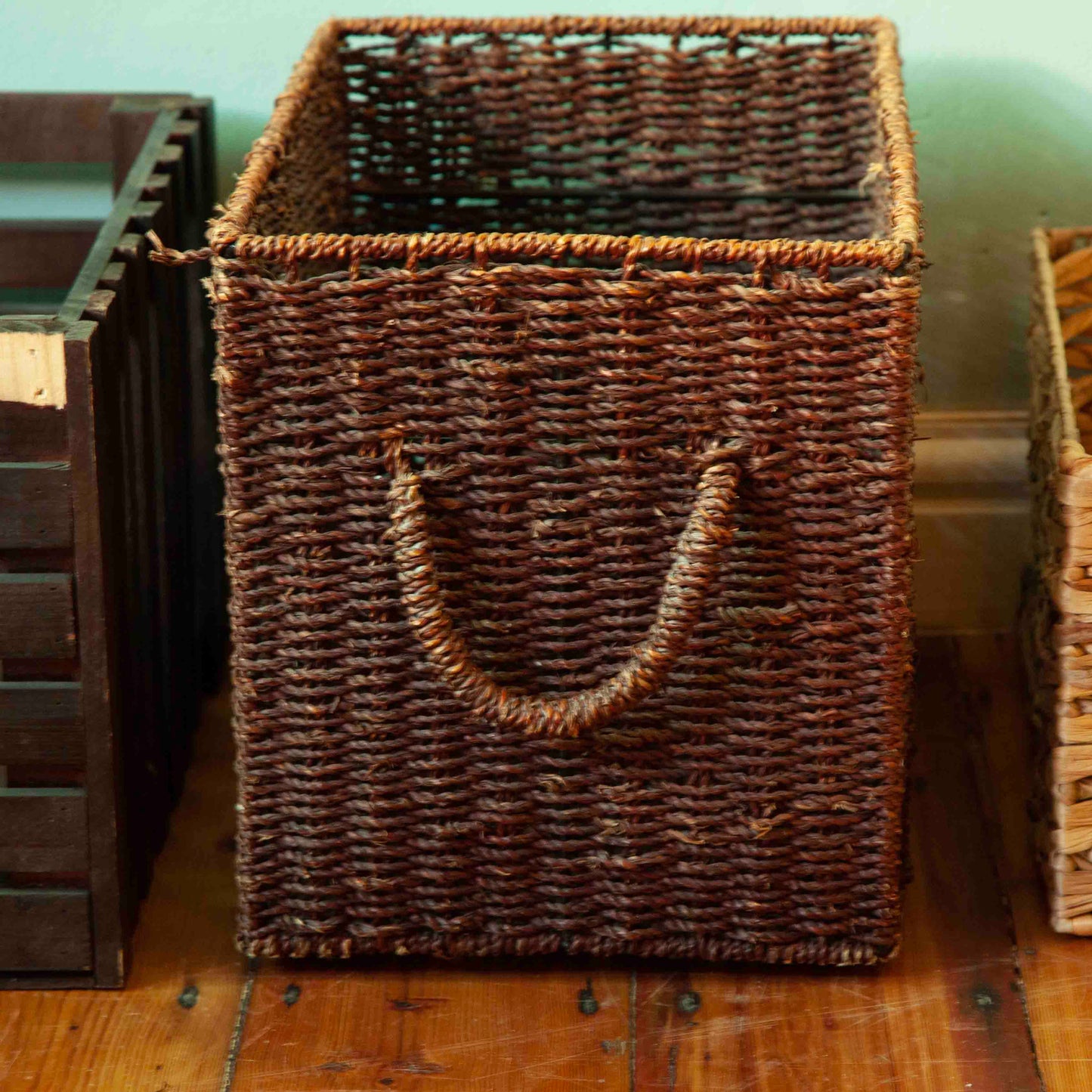 Storage baskets & box