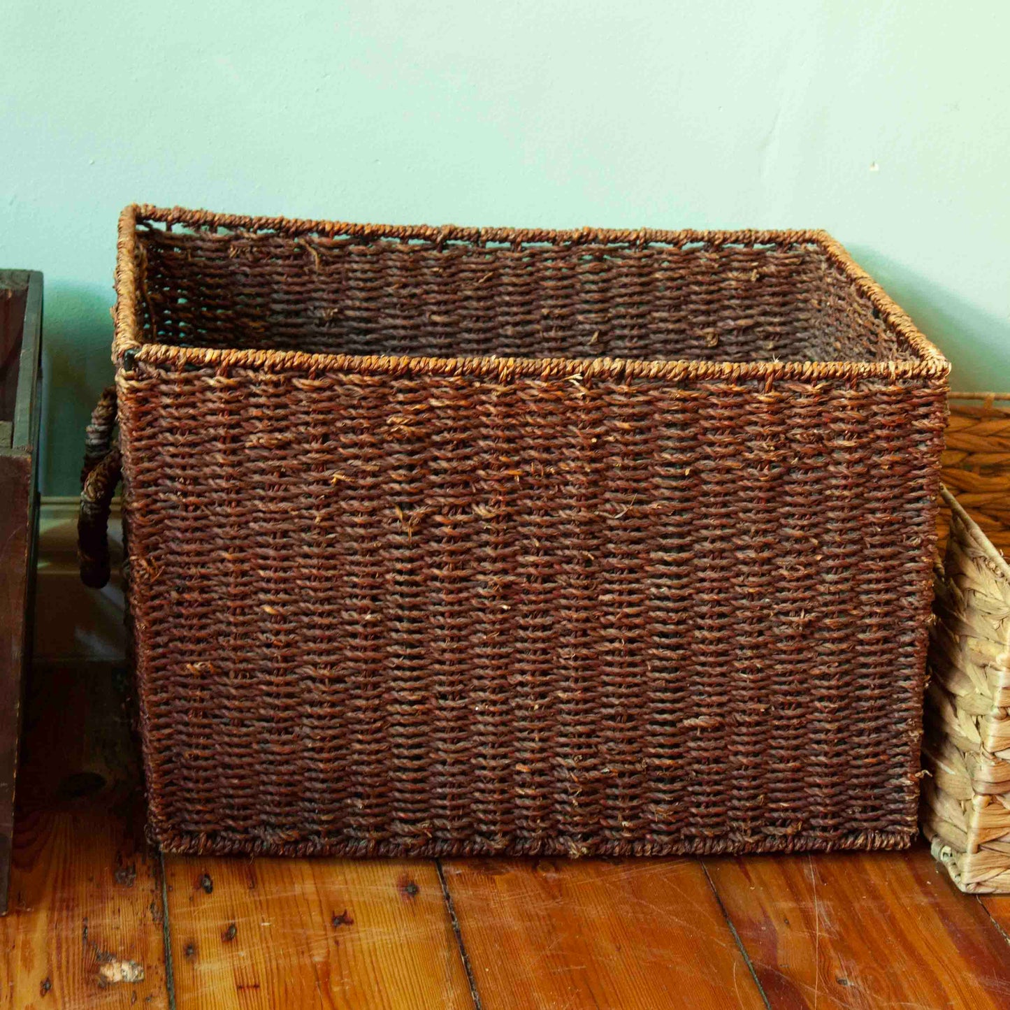 Storage baskets & box