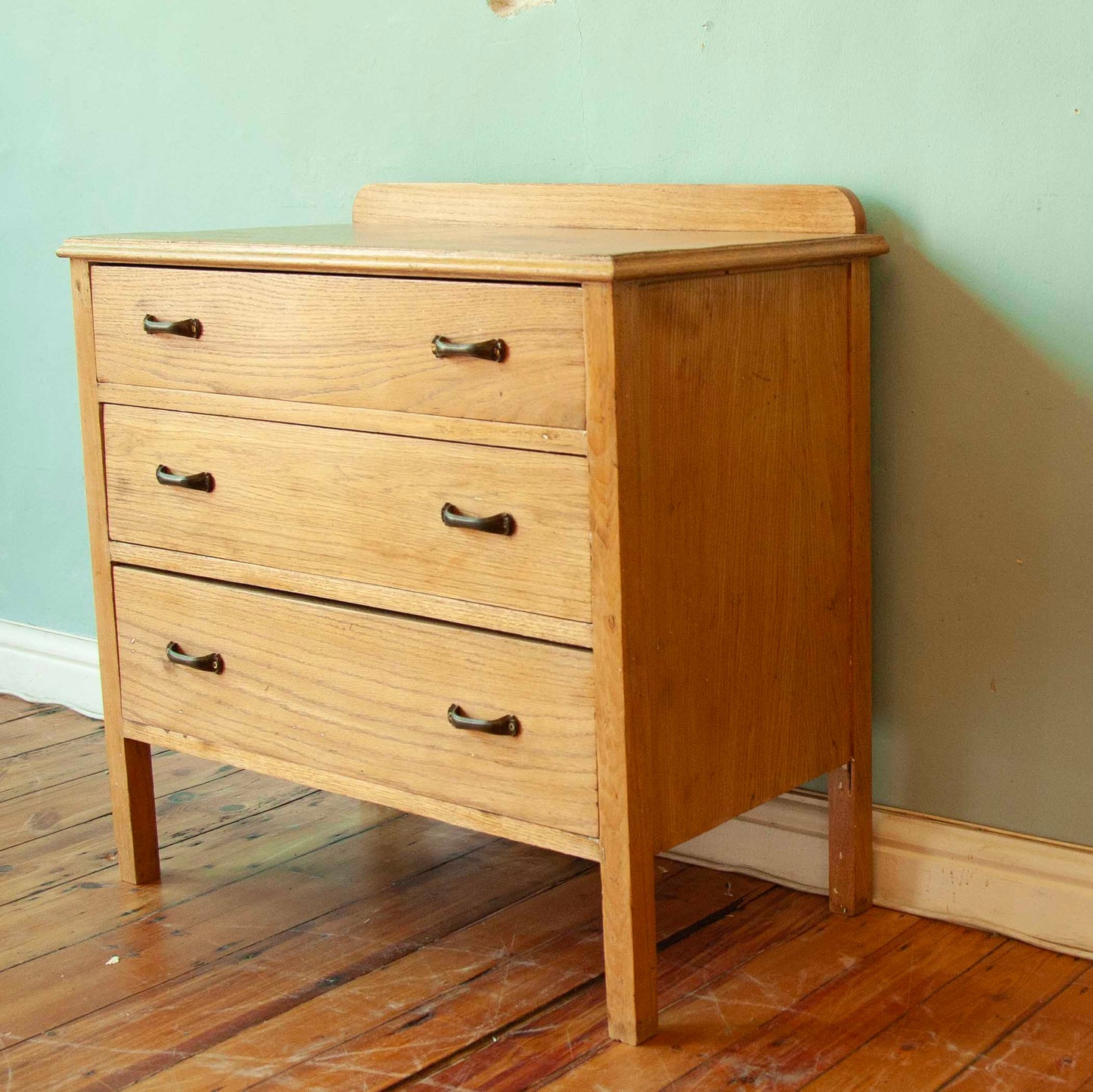 Small chest of drawers