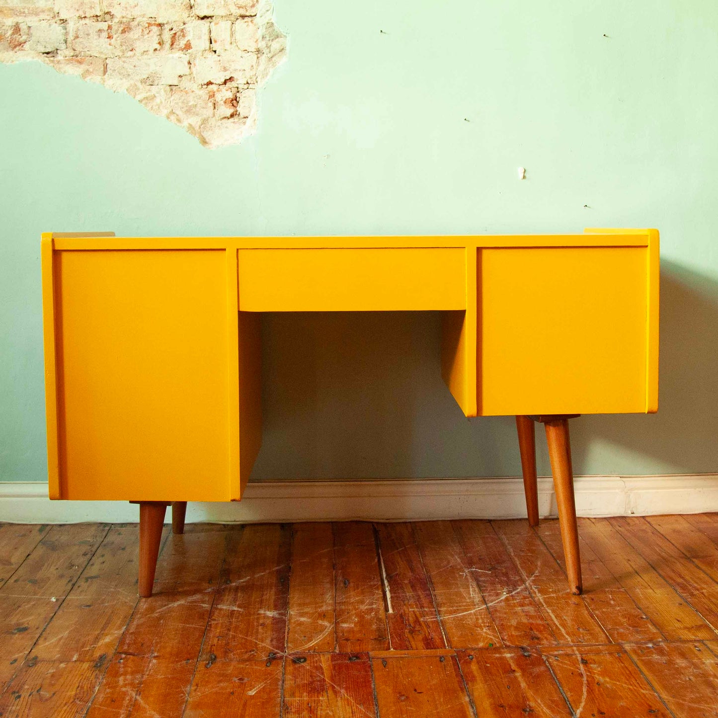 Midcentury desk