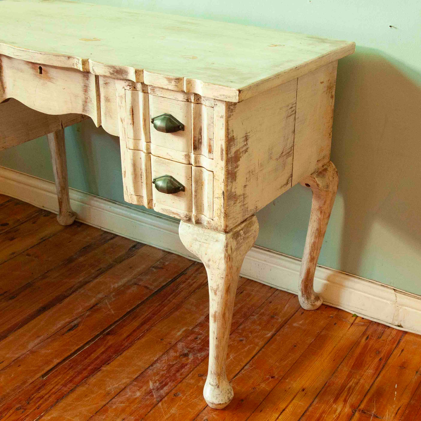 Queen Anne Desk