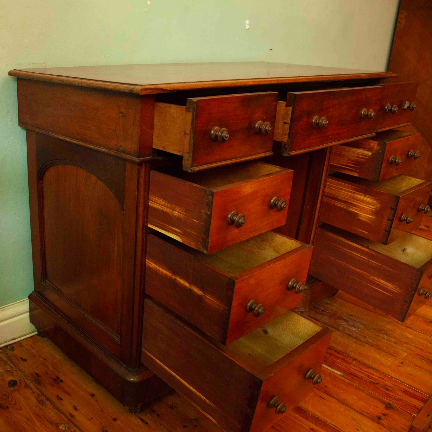 Victorian Pedestal Desk