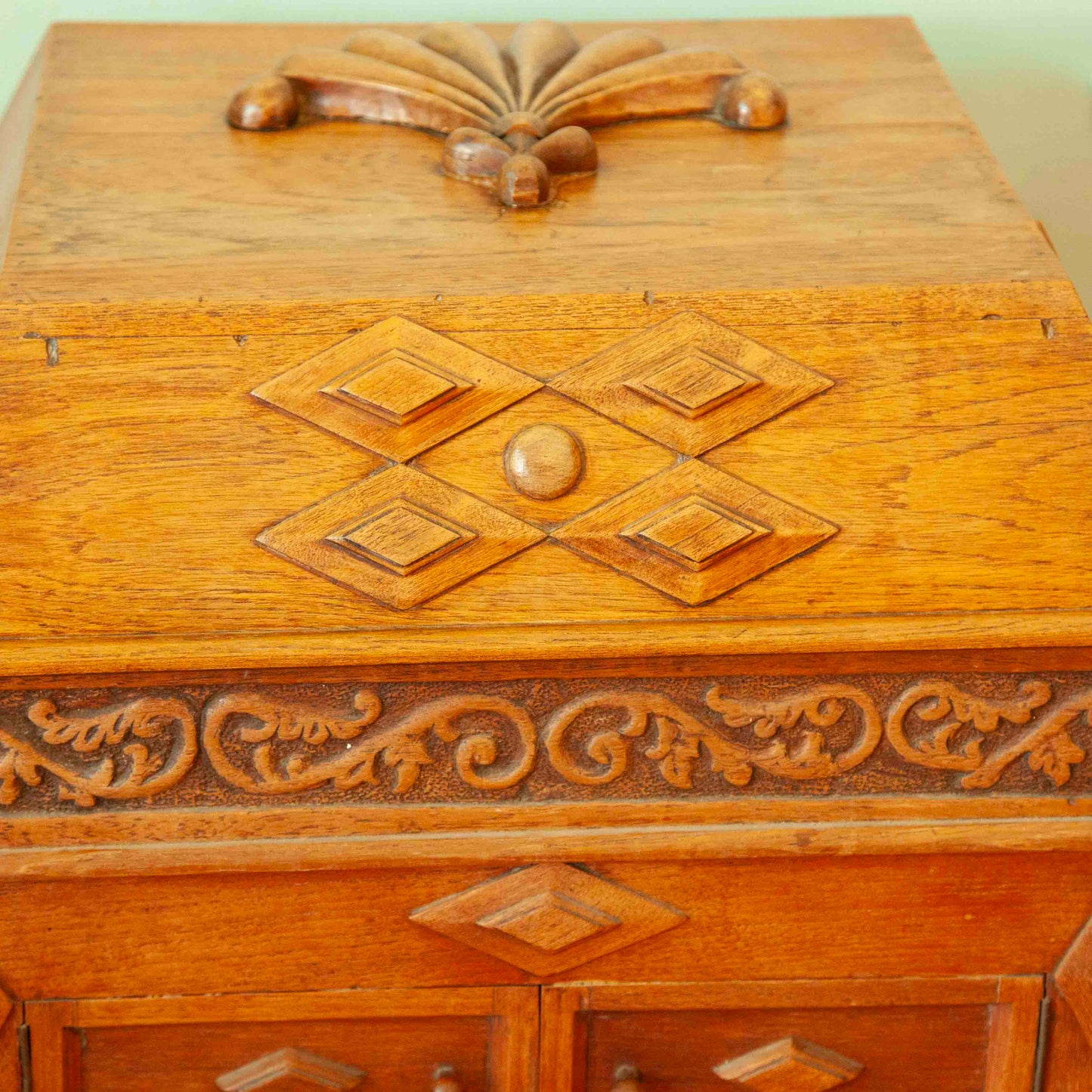 Antique drinks / record player cabinet