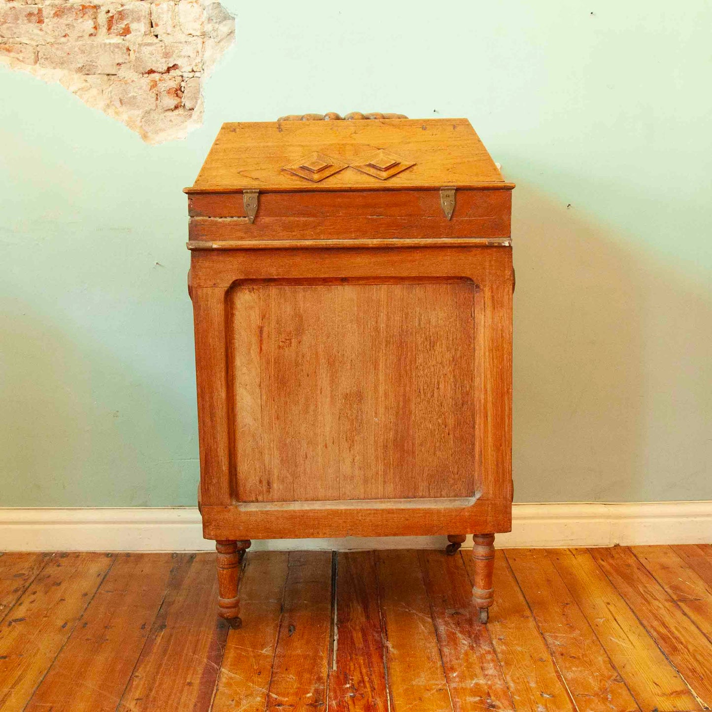 Antique drinks / record player cabinet